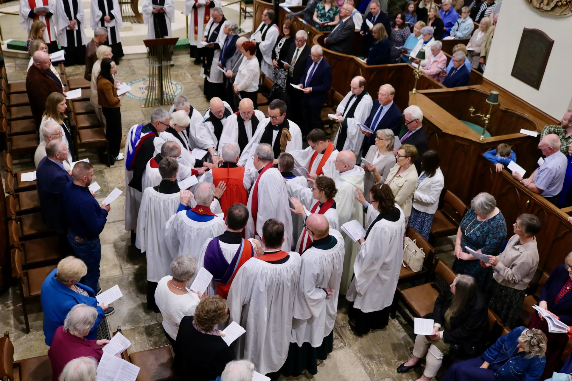 Laying on of hands in the body of the cathedral