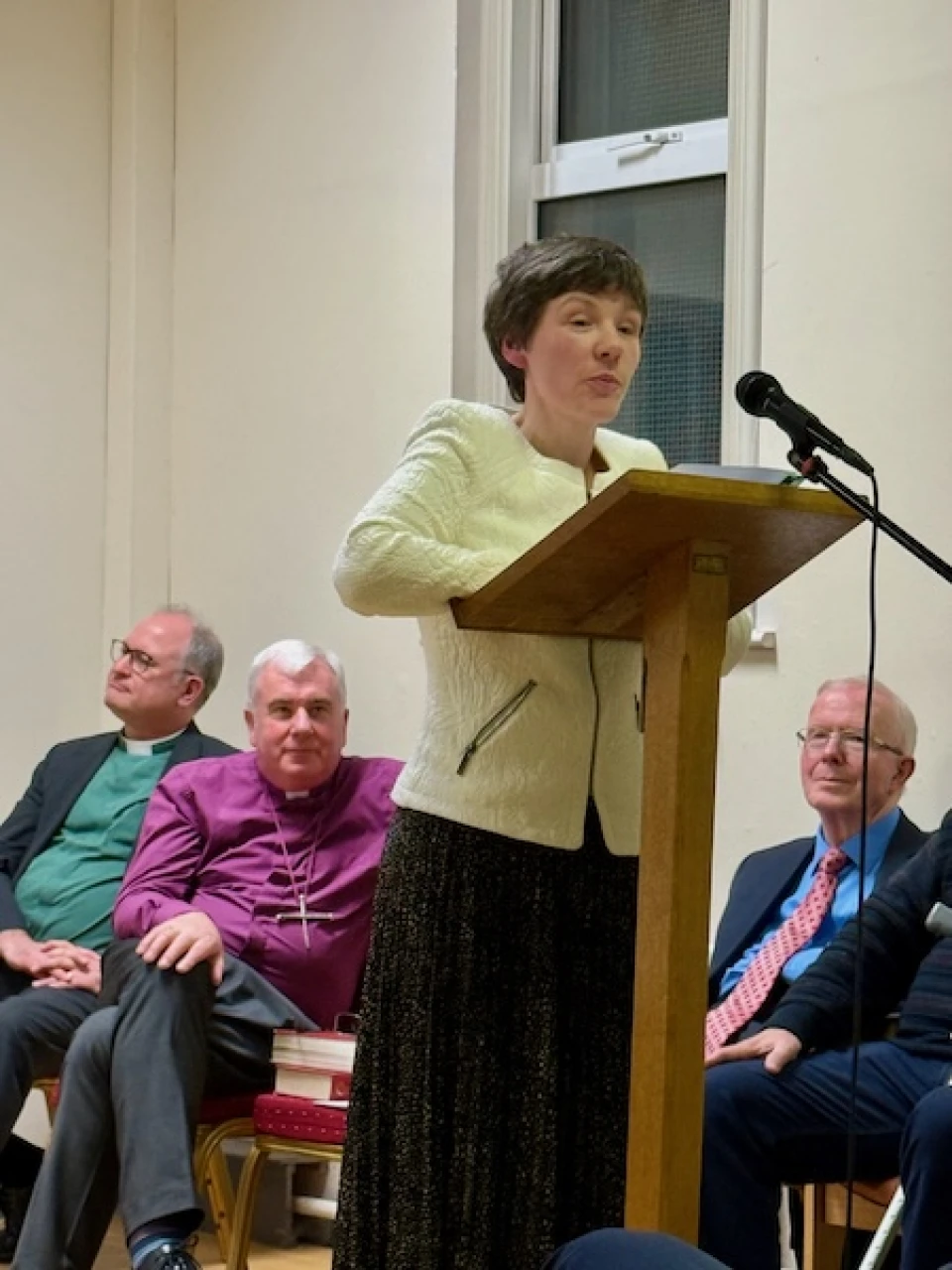 Jennifer Jemphrey welcomes Mike and Caroline on behalf of the parish