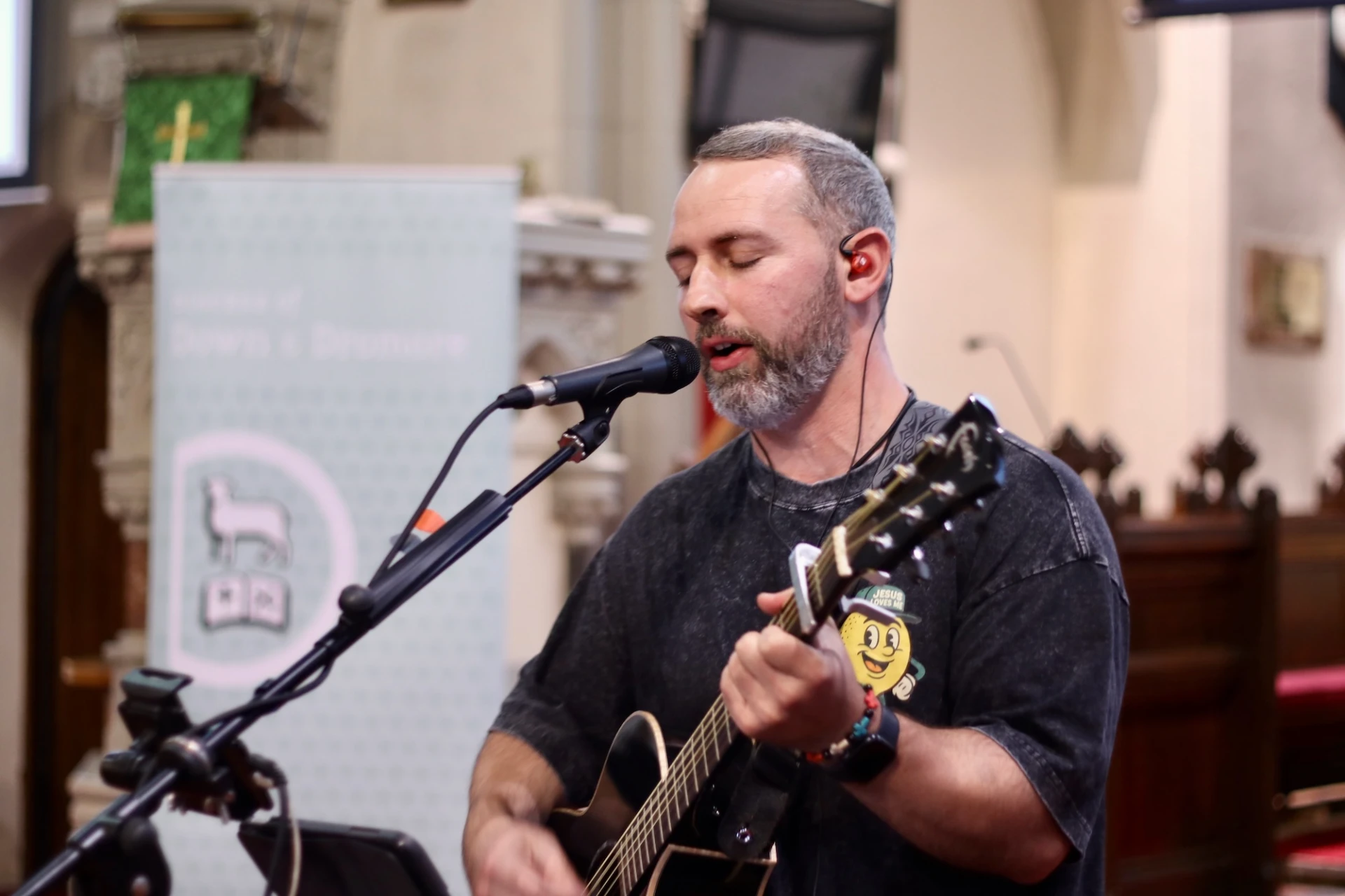 Laurence leads the worship on Thursday night
