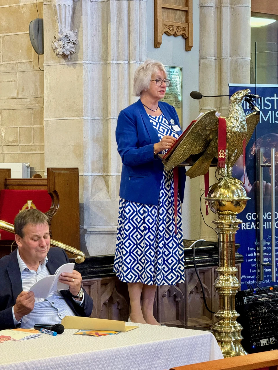 Mrs June Butler seconds the Report of Diocesan Council