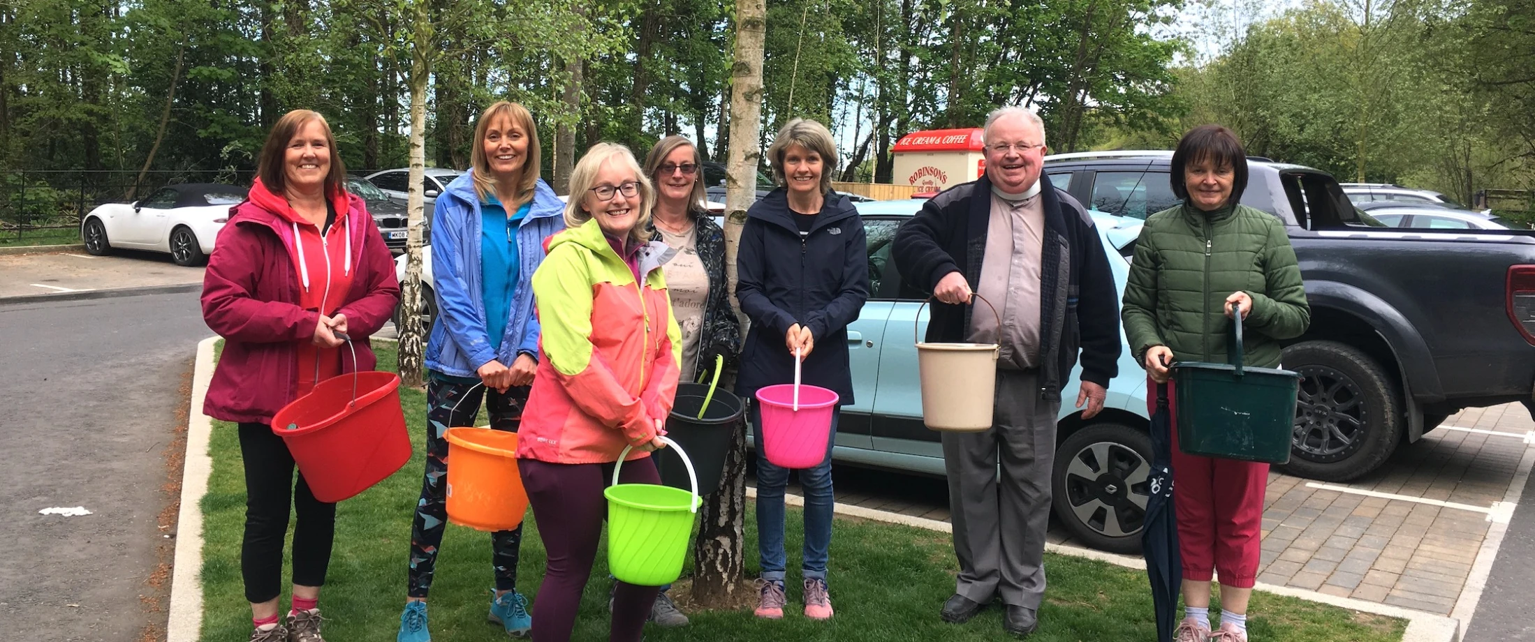 Six Annahilt mums ‘walk for water’