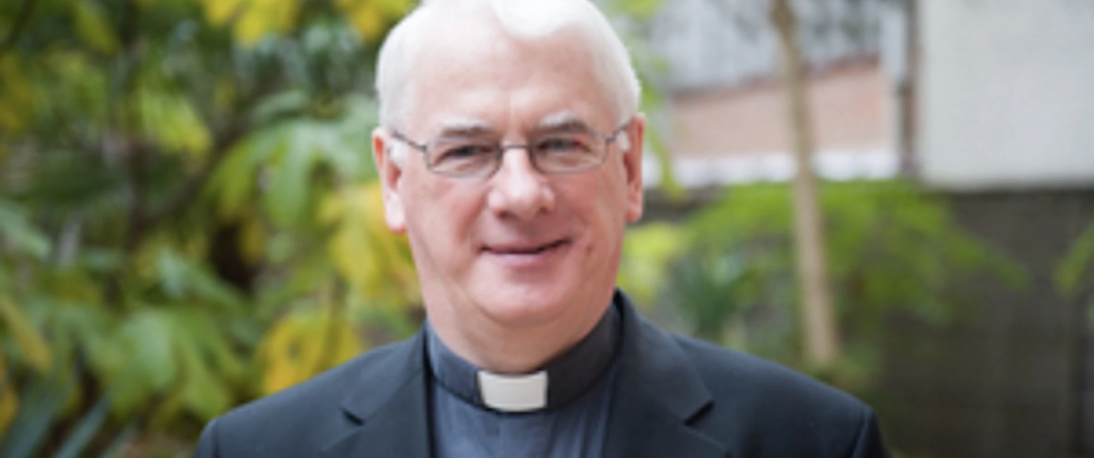 Bishop David congratulates Bishop Noel Treanor