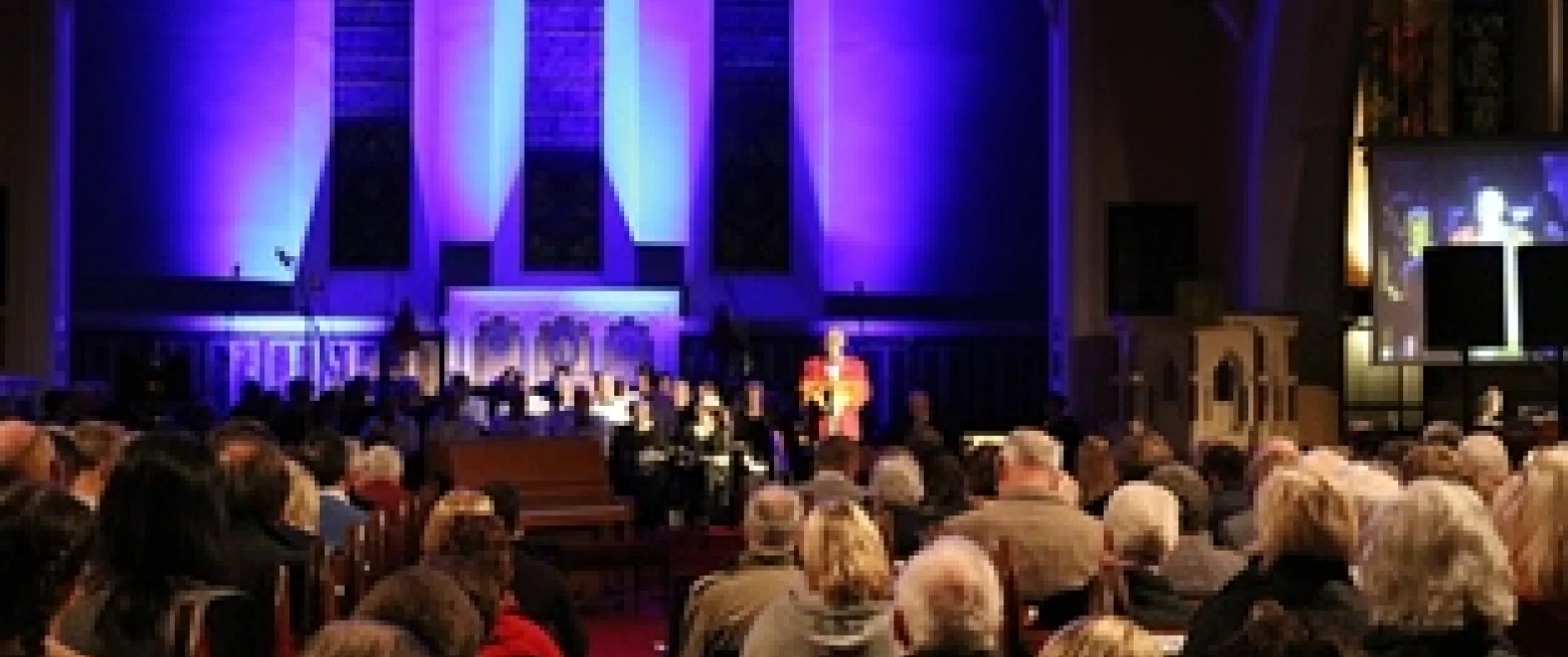 Faith and hope shine at concert celebrating Liz McElhinney