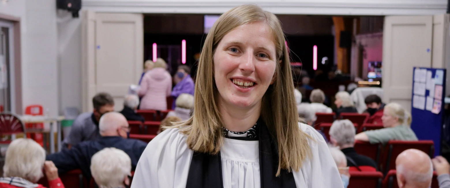 Lucy Burden arrives in Mount Merrion