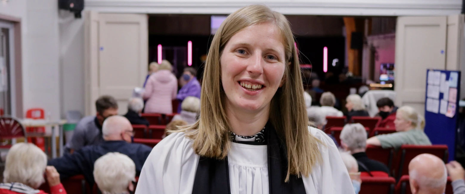 Lucy Burden arrives in Mount Merrion