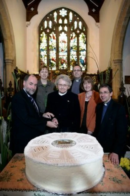 Seagoe parish harvest cakes 1907 & 2007