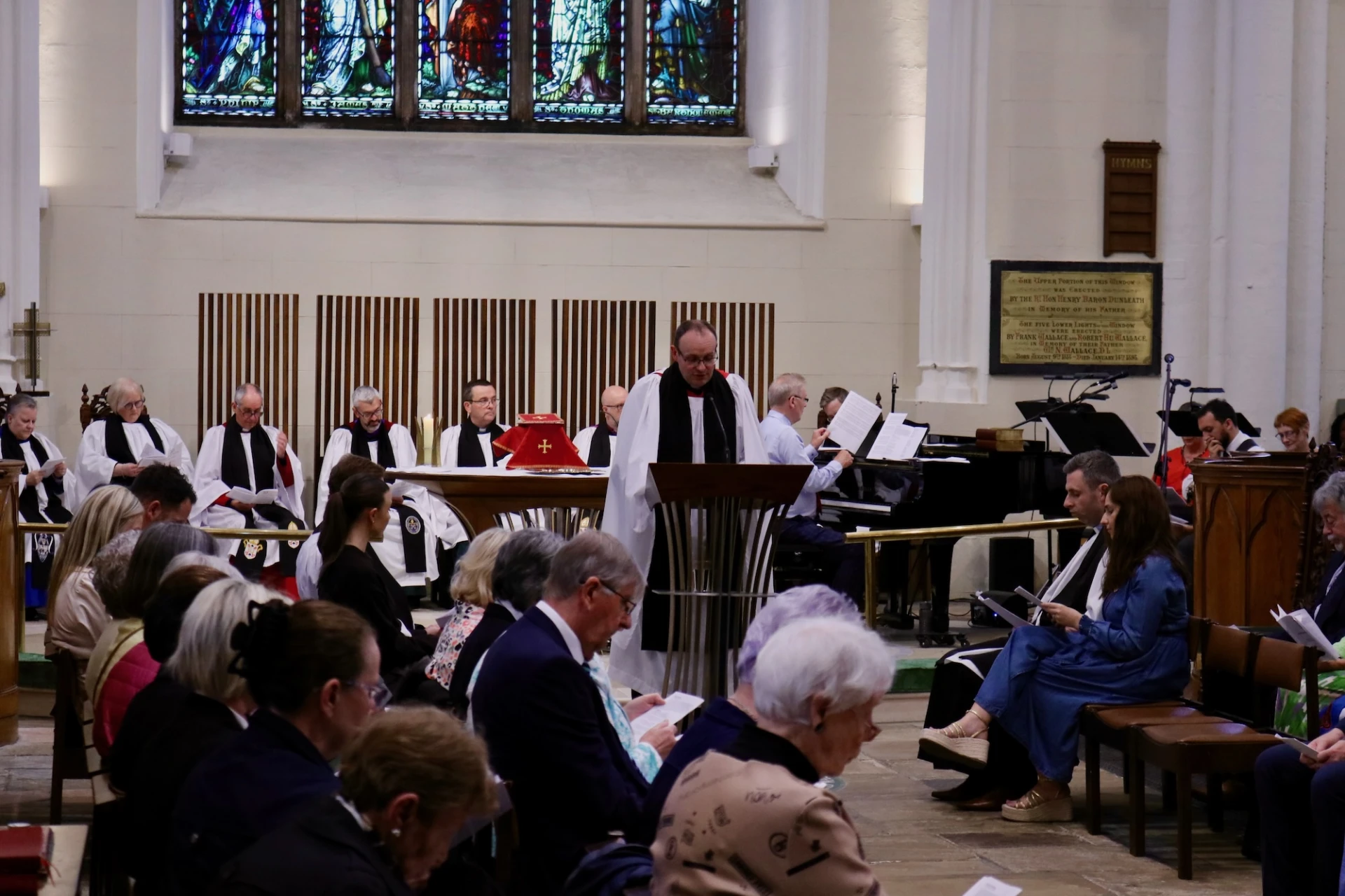 Reading, Revd Mark Lennox