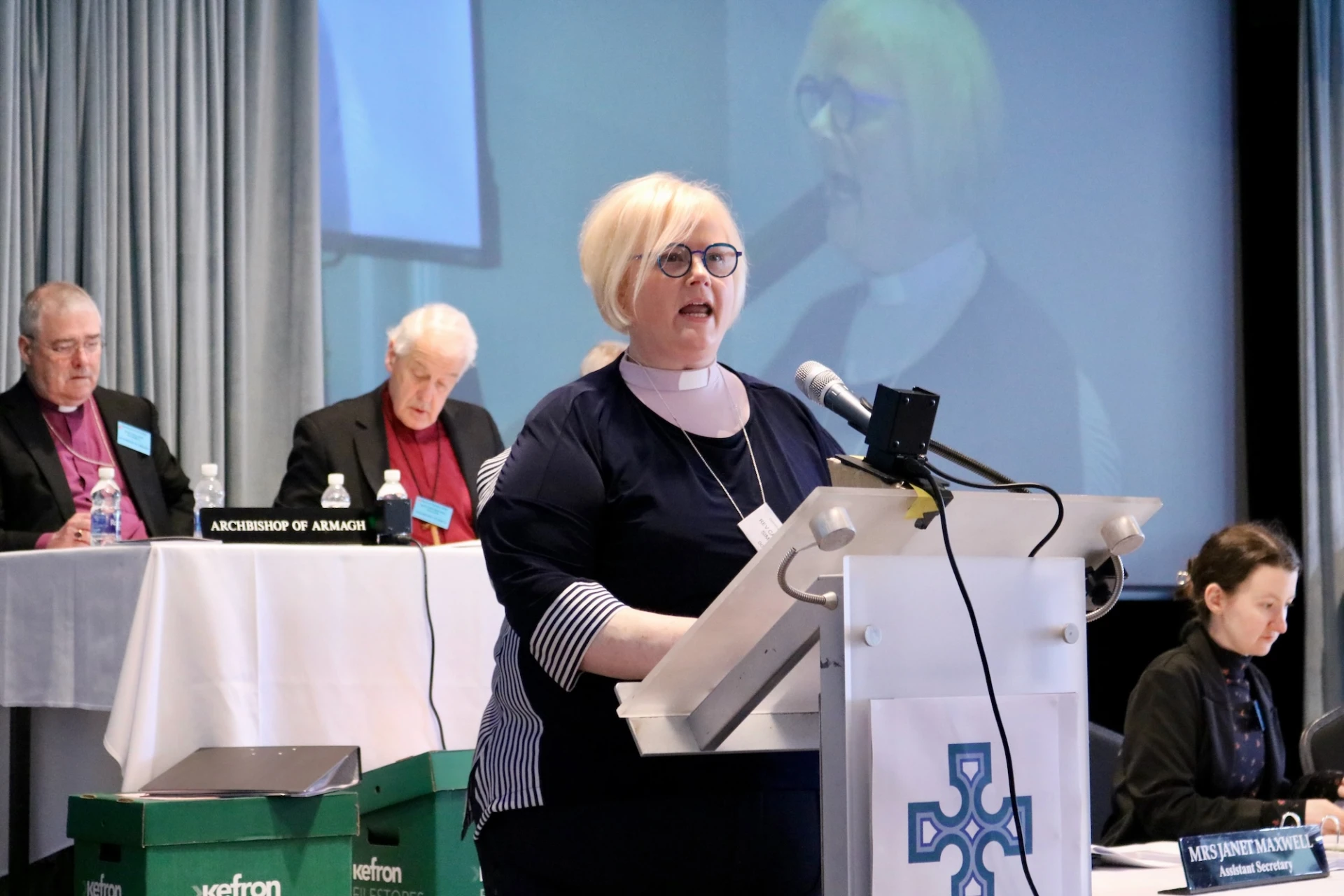 Revd Catherine Simpson proposes the Report of the Board of Education
